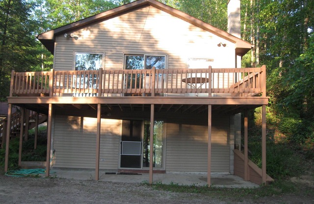 Clean, neat & attractive cottage on Michigan's most beautiful Lake
