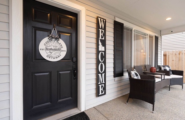 CLEANEST remodeled home in Coeur d'Alene close to everything! 200 5 Star Reviews