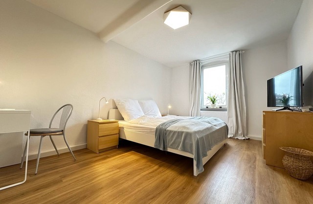 Cleo Apartments