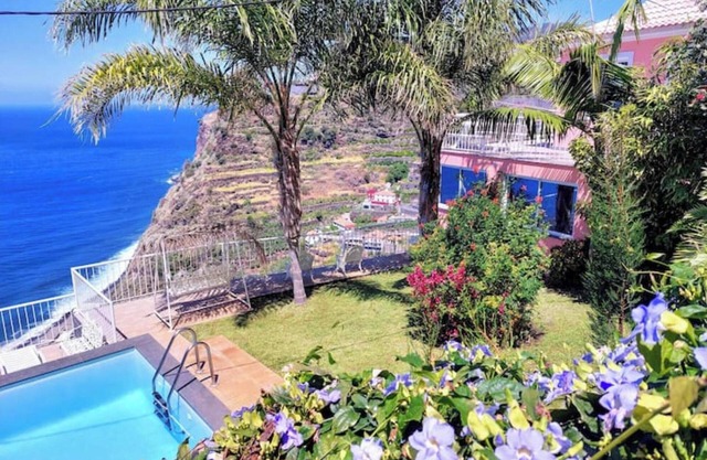 Cliff House