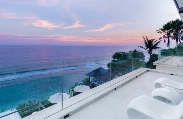 Cliffside Retreat with Pool & Ocean Views – Bali Villa 1065