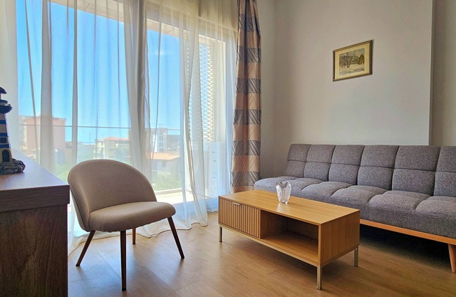 Clio PMTR Residence - 2-bedroom apartment in the center of Bar