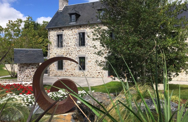 Clos L'Abbé | Prestige Residence 5 * | Between Mt St Michel & landing beaches