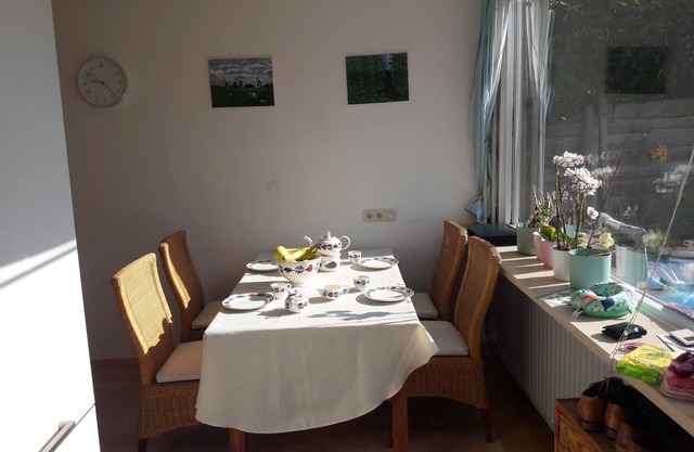 Close to beach & cities; Spacious house with a big garden