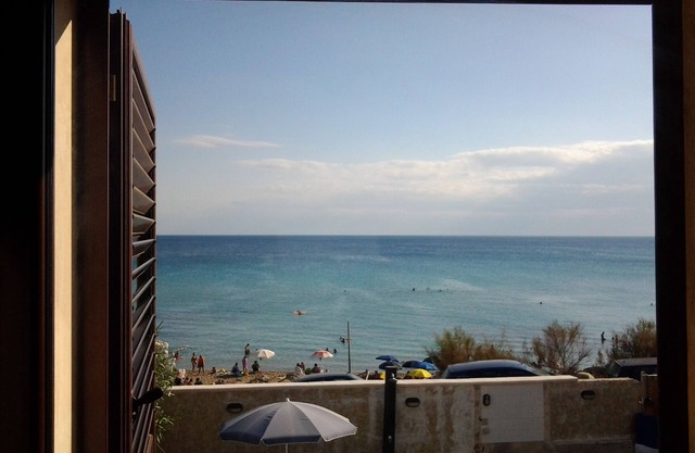 closest apartment to the sea is not possible