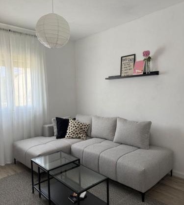 Cloud 9 Apartment