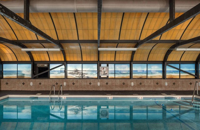 Club Wyndham Newport Onshore