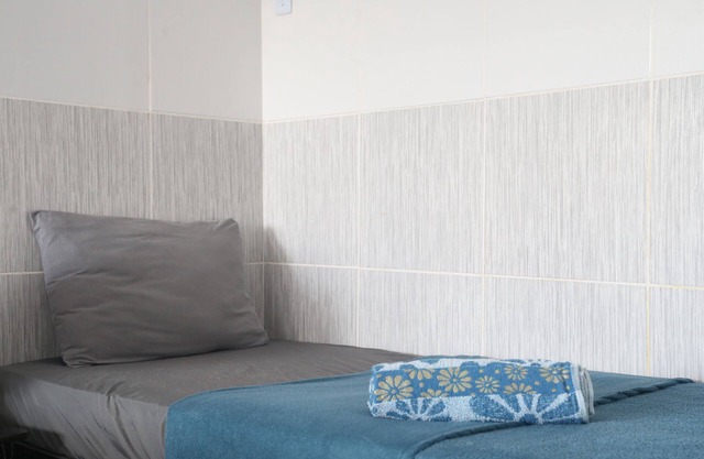 CMC Guest House Kit 02