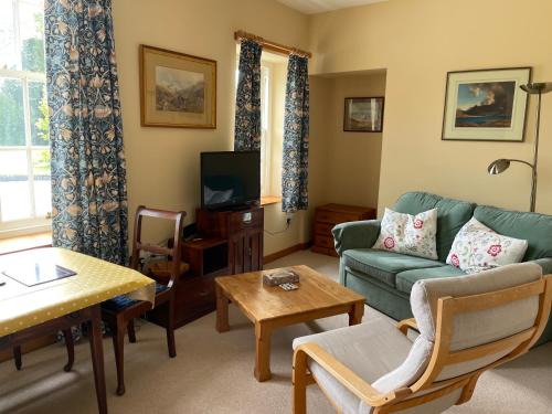 Coachman's at Claremont Cottage