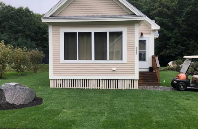 "Coastal Maine Cottage" at Seaglass Village Cottages