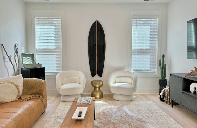 Coastal Modern Home~New~Central to Wrightsville Beach, UNCW+Historic Riverfront