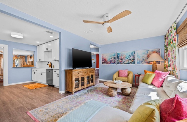 Coastal Retreat Near IMG and Beaches