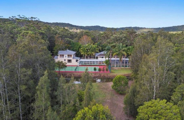 Cockle Bay House - Indoor Pool, Tennis Court