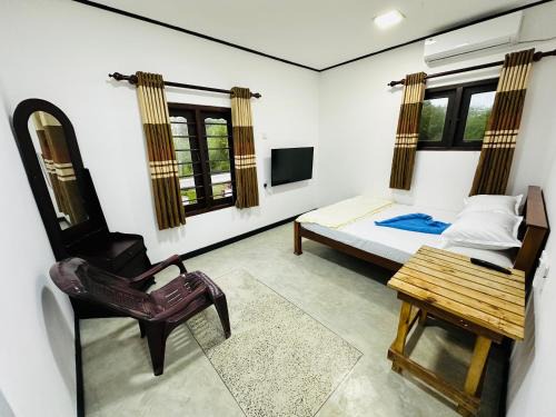 Coco Inn Polhena