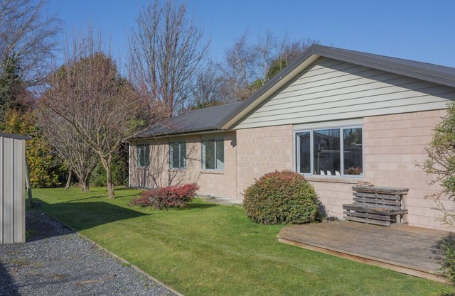 Colcord Hideaway | No Guest Fees