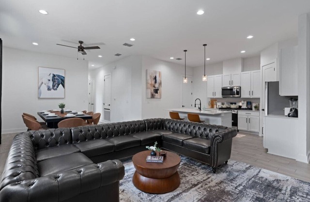 Combined Home Near Downtown & East Austin Up to 18