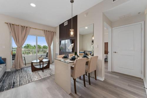 Combined Studios 2 Kitchens Sleeps 6