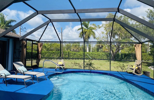 Come enjoy paradise on Isles of Capri in Naples, FL for your next vacation!