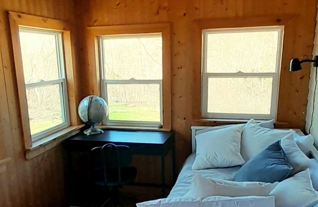 Comfort and Convenience - 0.5kms from Cabot Trail