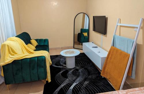 COMFORT CORNER