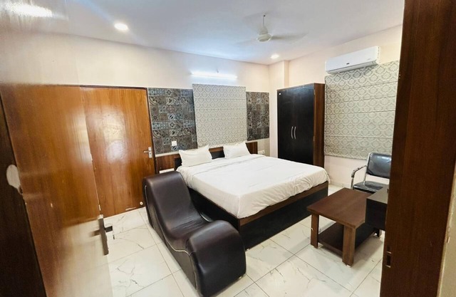 COMFORT IN HOTEL AND RESTAURANT JODHPUR
