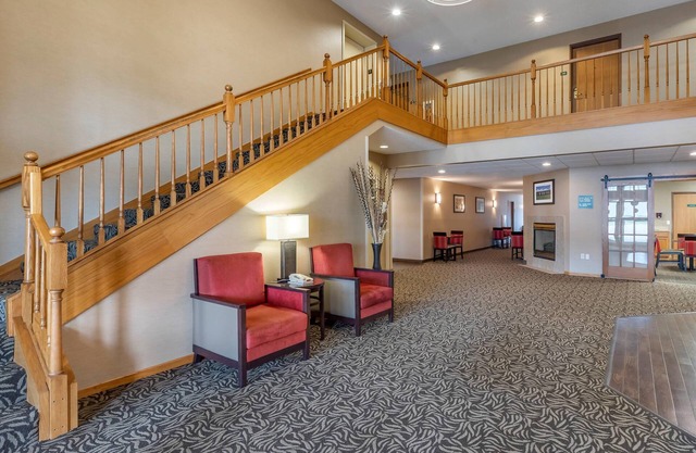 Comfort Inn Dyersville Near Field of Dreams