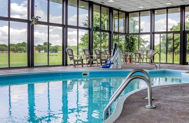 Comfort Inn Maumee - Perrysburg Area