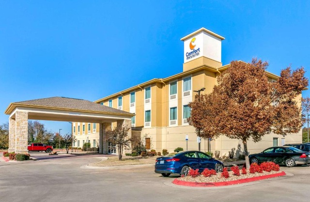 Comfort Inn & Suites Van Buren - Fort Smith