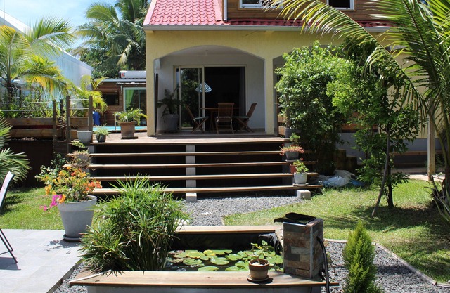 Comfortable house L'Etang Salé Les Hauts 10 people ideal 2 families