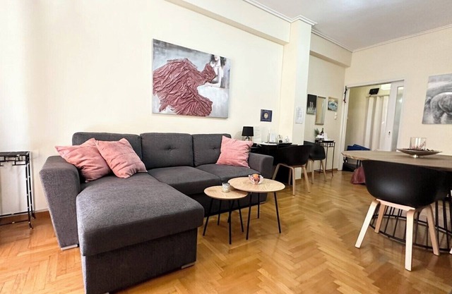 Comfortable apartment for your holidays, in the center of Athens.