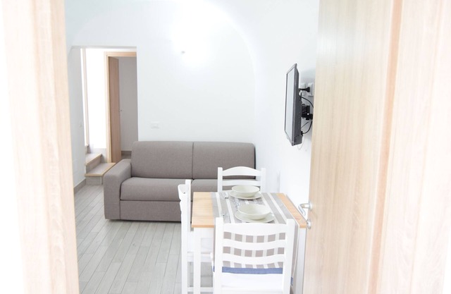 Comfortable apartment near the sea with terrace near Palermo, Sicily