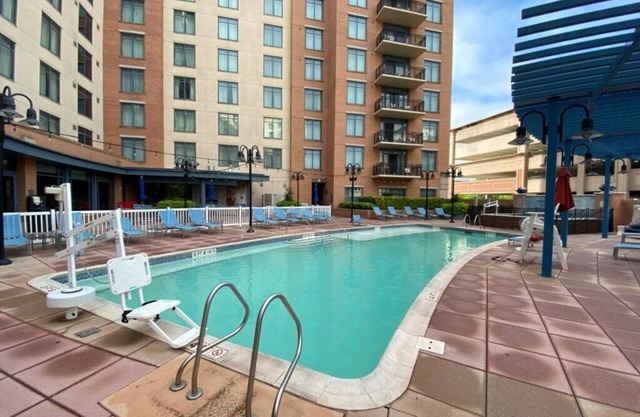 Comfortable Club Wyndham National Harbor, 2 Bedroom Deluxe Suite