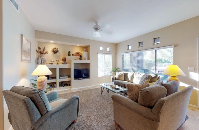 Comfortable, updated condo with pool & hot tub