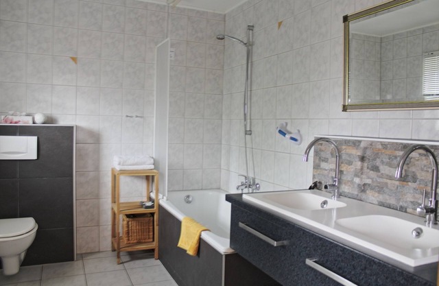 Comfortable vacation apartment "Hibiscus"