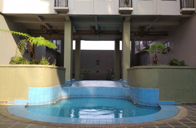 Comfy 2BR Apartment at Grand Asia Afrika Residence
