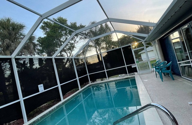Comfy, clean, private home IN Venice, Florida; Heated Pool, Minutes to the Beach