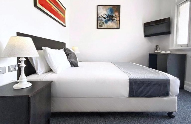 Commercial Motel