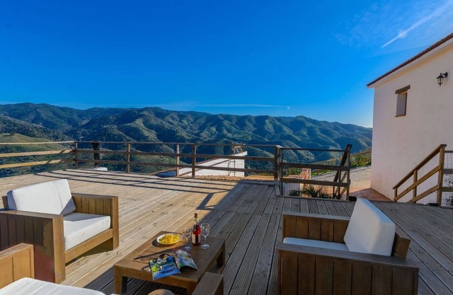 Complejo el Mirador - Casa de Piedra Málaga by Ruralidays