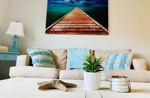 Condo Close To The Beach