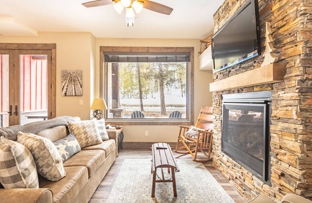 Condo in Quiet Location w/Gorgeous Views from Private Patio, Shuttle Nearby!