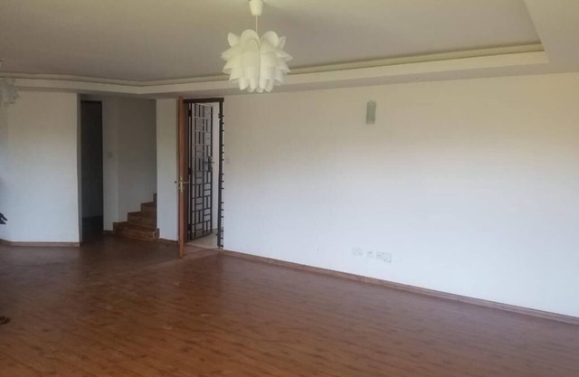 Condo located in lush residential area of Riverside with beautiful view.