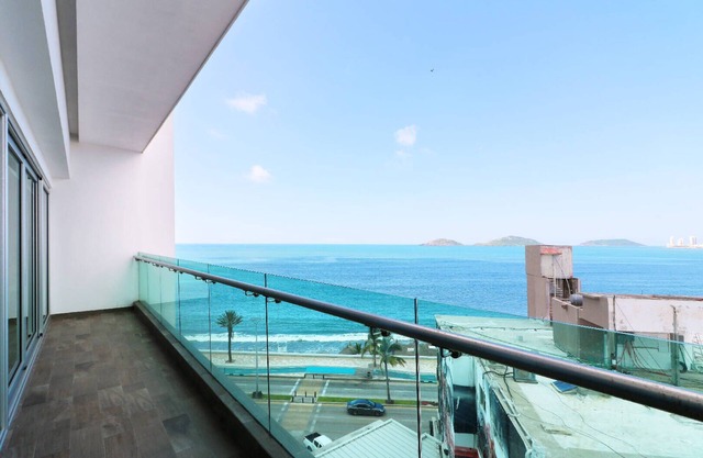 CONDOS M412 ByTrvl2hm & Mazatlan Regency