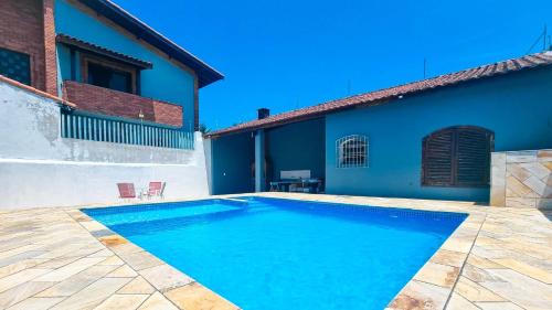 Conforto, Piscina, Churrasqueira, 300mts mar, Wi-Fi