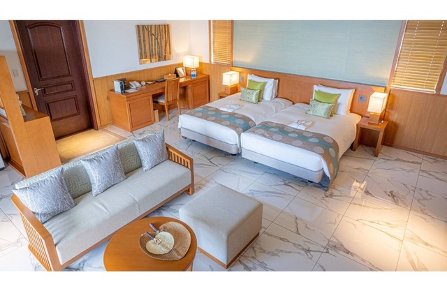 Connecting Pool Jacuzzi Villa House | Vacation /Miyakojima Okinawa