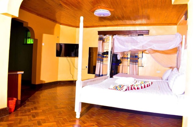 Consular Resort-Meru