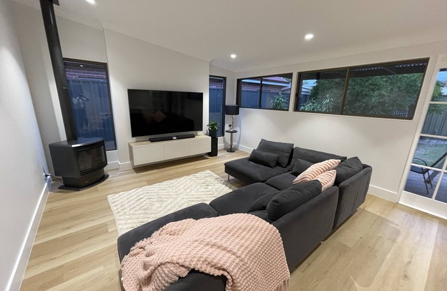 Contemporary 3BR House in Clarence Gardens