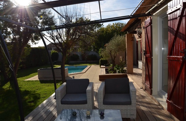 Contemporary villa with pool