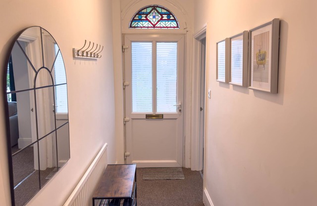 Contractor Family Friendly Spacious 4 Bed House