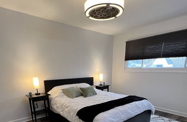 Convenient charmer in old town