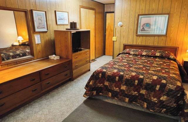 Convenient Retreat Ideal for Exploring Voyageurs National Park